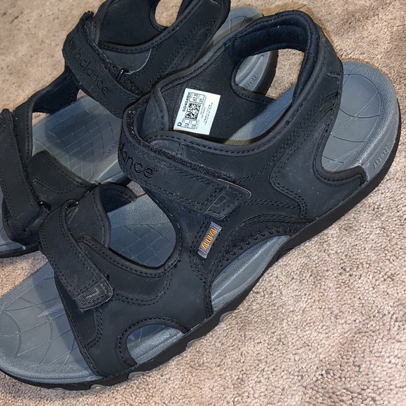 New Balance men’s sandals size 13 -EUC!! $20! - Picture 6 of 8